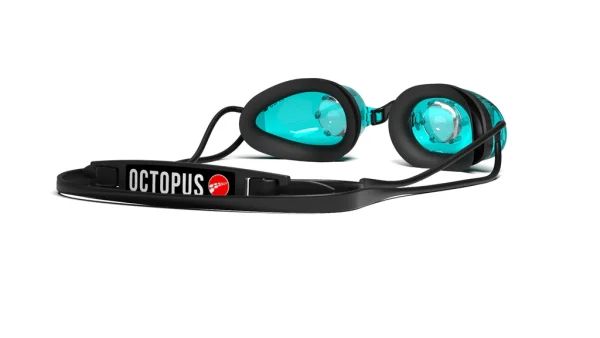 Fluid Goggles mit Apnoe-Taucher von Hinten
