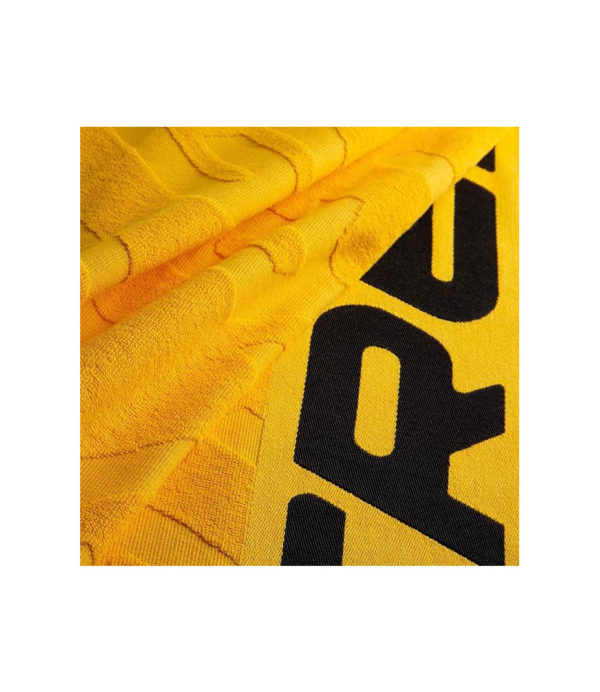 Cressi-Cotton-Frame-Strandhandtuch-Gelb-Schrift-in-Schwarz-Anhaufnahme